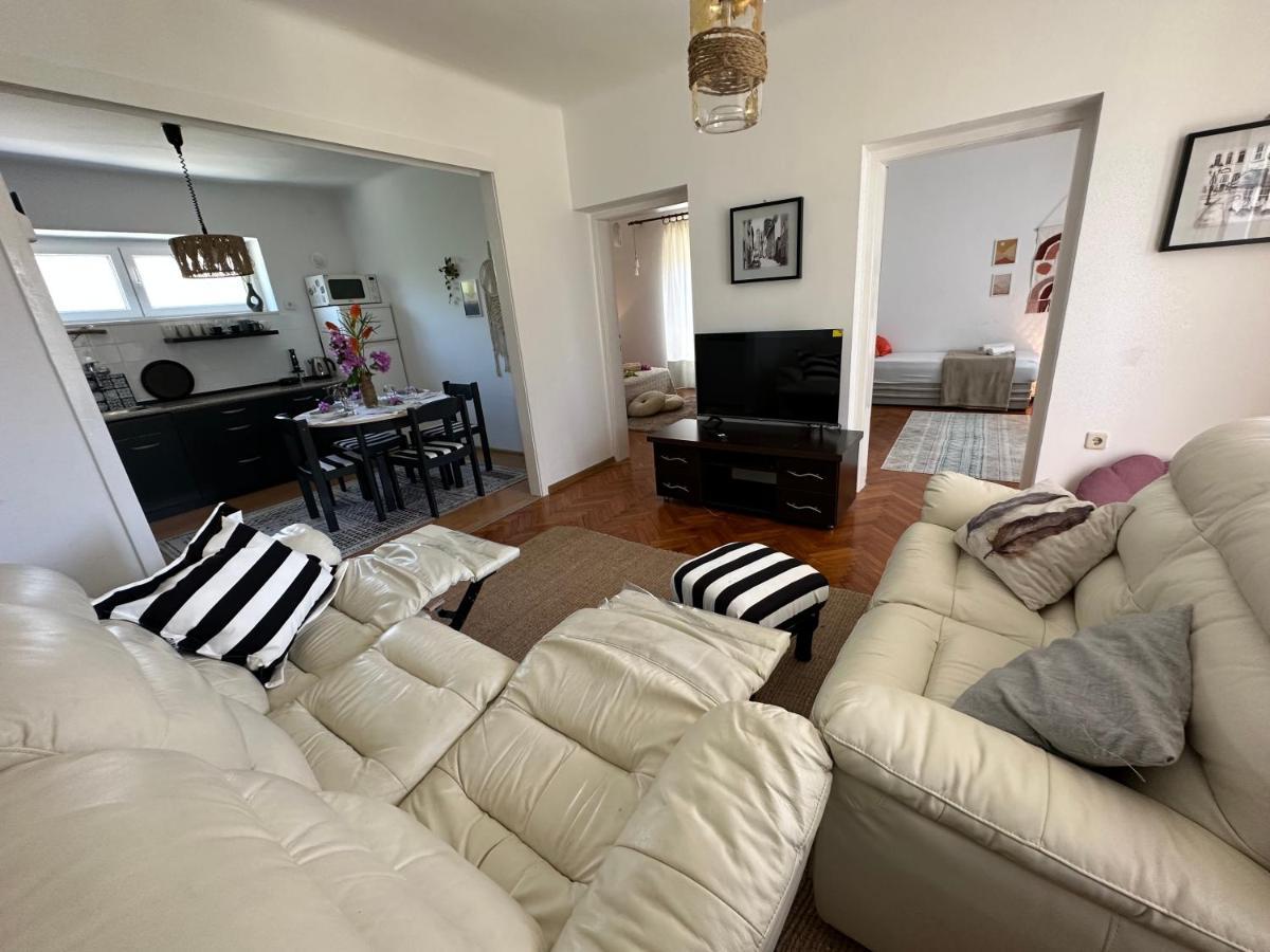 Cosy Family Apartment Marina Kastela Near Airport Экстерьер фото