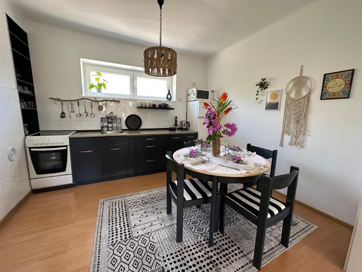 Cosy Family Apartment Marina Kastela Near Airport Экстерьер фото