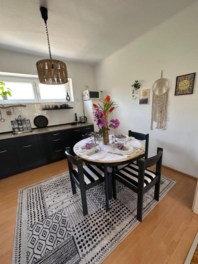 Cosy Family Apartment Marina Kastela Near Airport Экстерьер фото